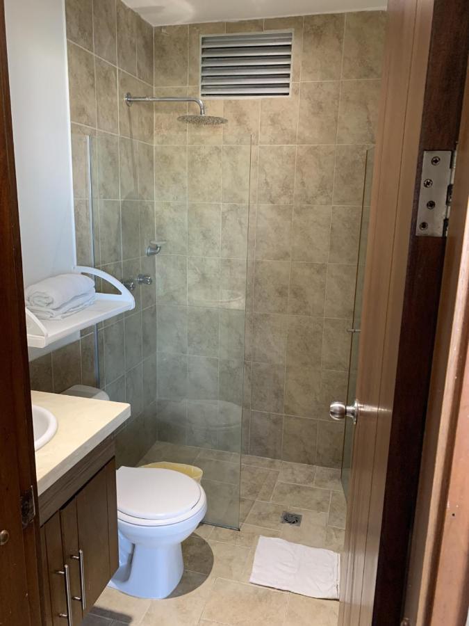 Apartamento Mirador Del Laguito Cartagena Luaran gambar